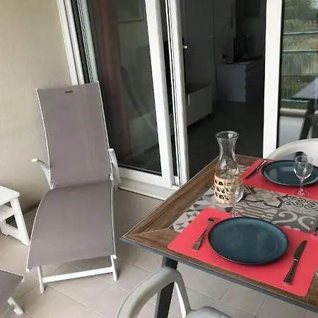 Plein Sud Sur La Terrasse Piscine A أنتيب