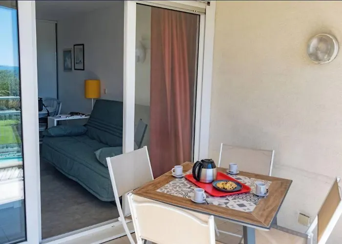 Plein Sud Sur La Terrasse Piscine A أنتيب